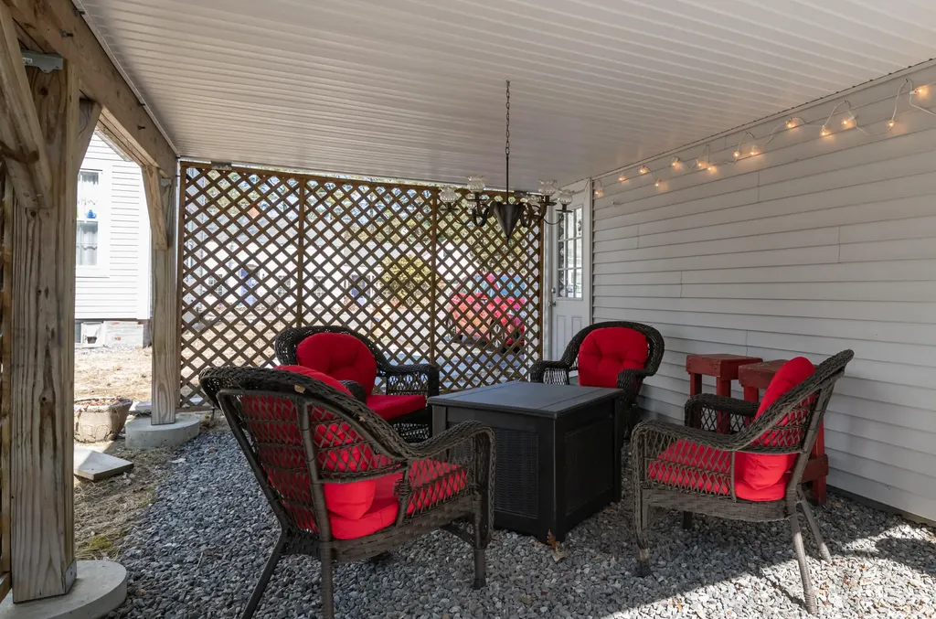 26 Mclellan Street Brunswick ME 04011