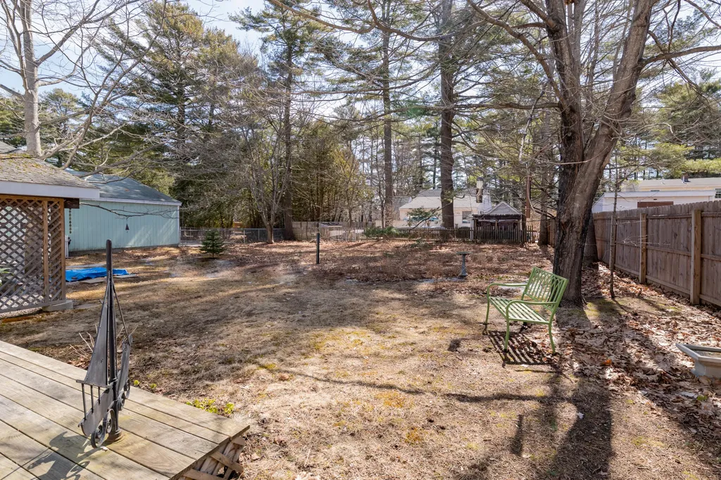 26 Mclellan Street Brunswick ME 04011