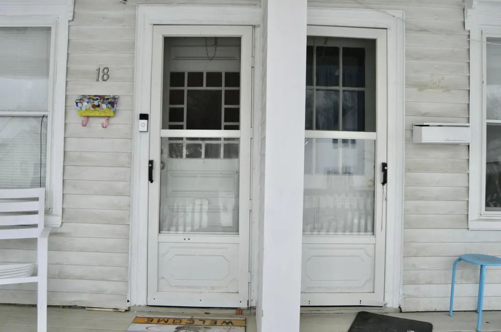 18 Oak Street Gardiner ME 04345
