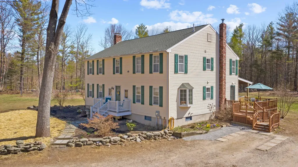 31 Fall Road Sanford ME 04073