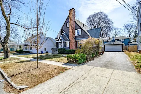 10 Sheffield Street Portland ME 04102