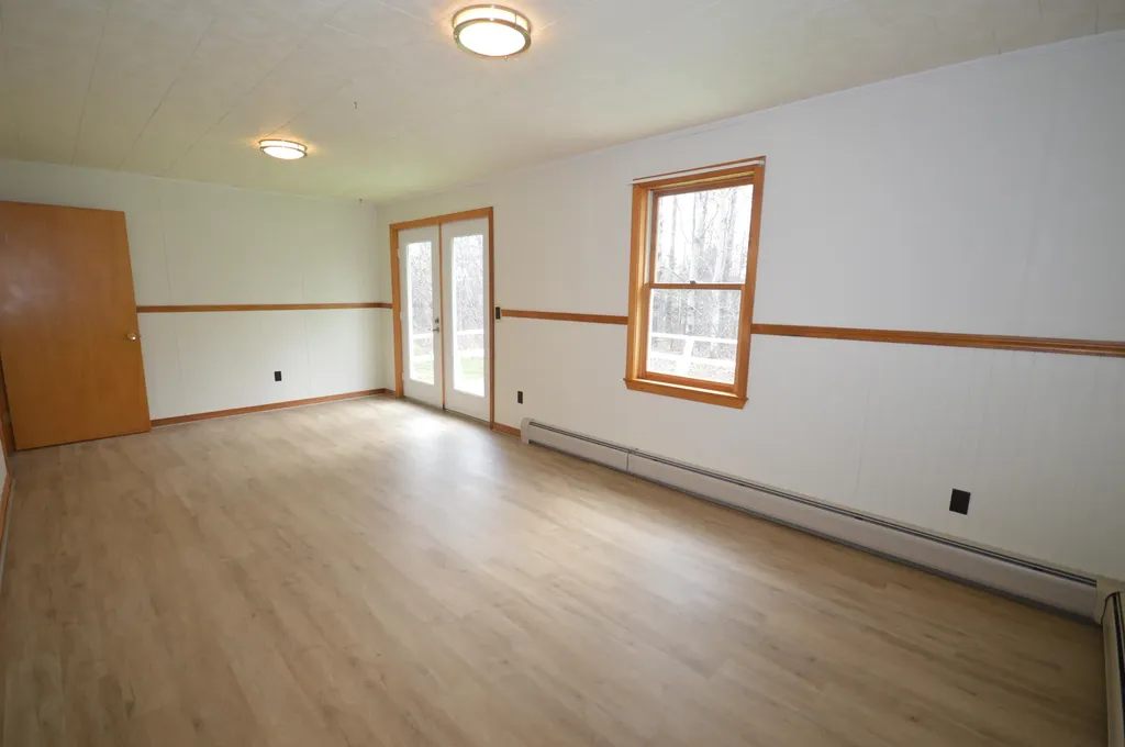 3 Independence Avenue Hampden ME 04444