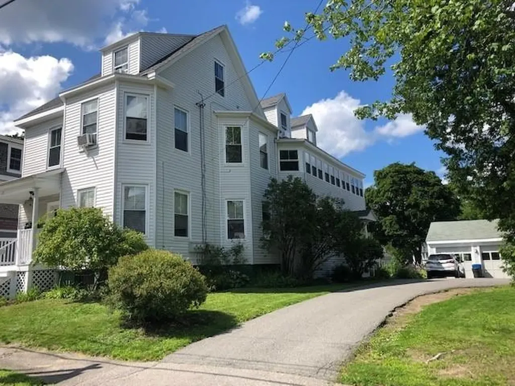 21 Sawyer Street Portland ME 04103