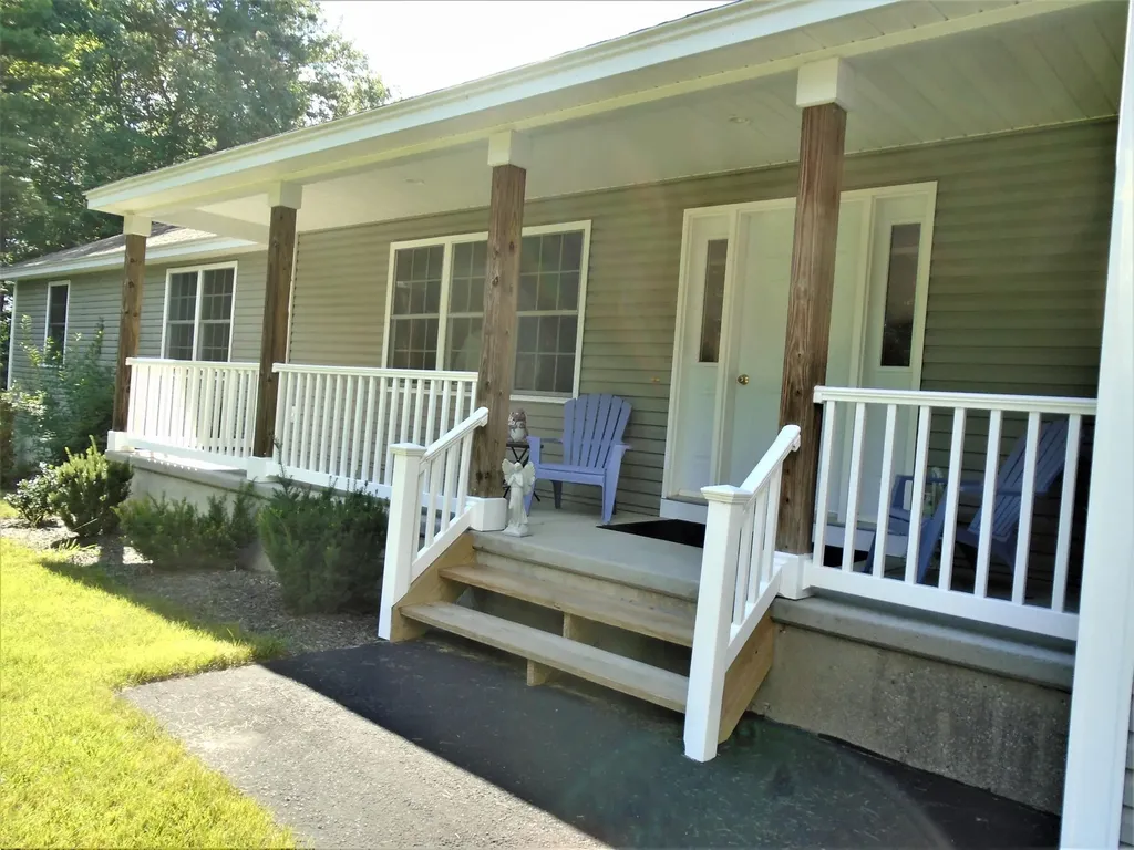 72 Beaulieu Drive Lyman ME 04002
