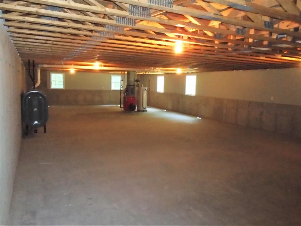 72 Beaulieu Drive Lyman ME 04002