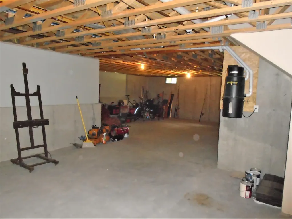 72 Beaulieu Drive Lyman ME 04002