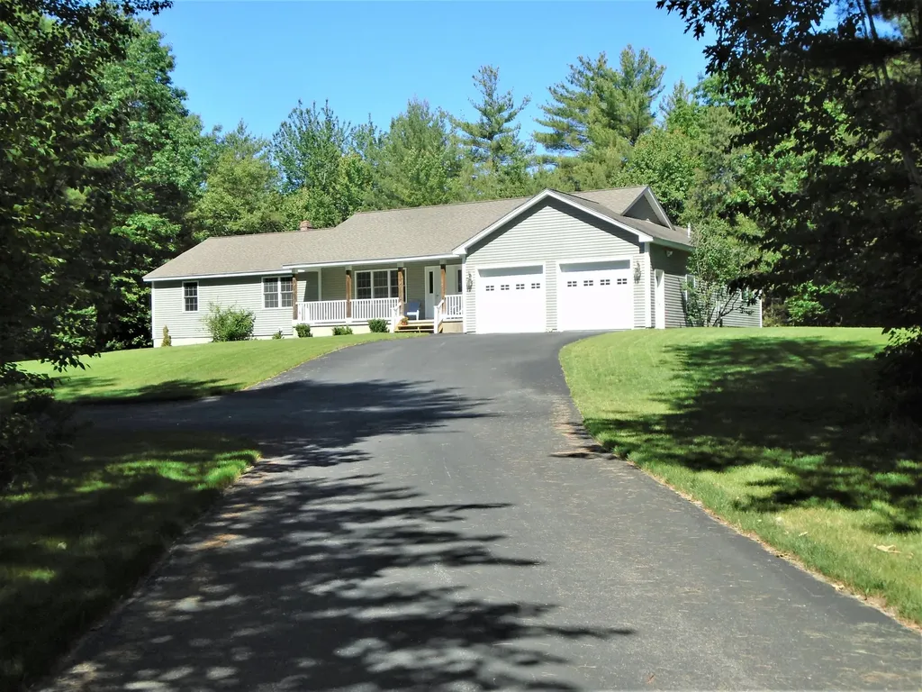 72 Beaulieu Drive Lyman ME 04002