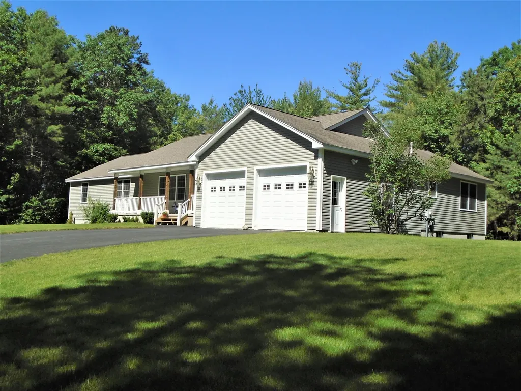 72 Beaulieu Drive Lyman ME 04002