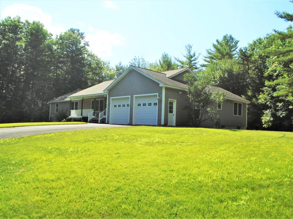 72 Beaulieu Drive Lyman ME 04002