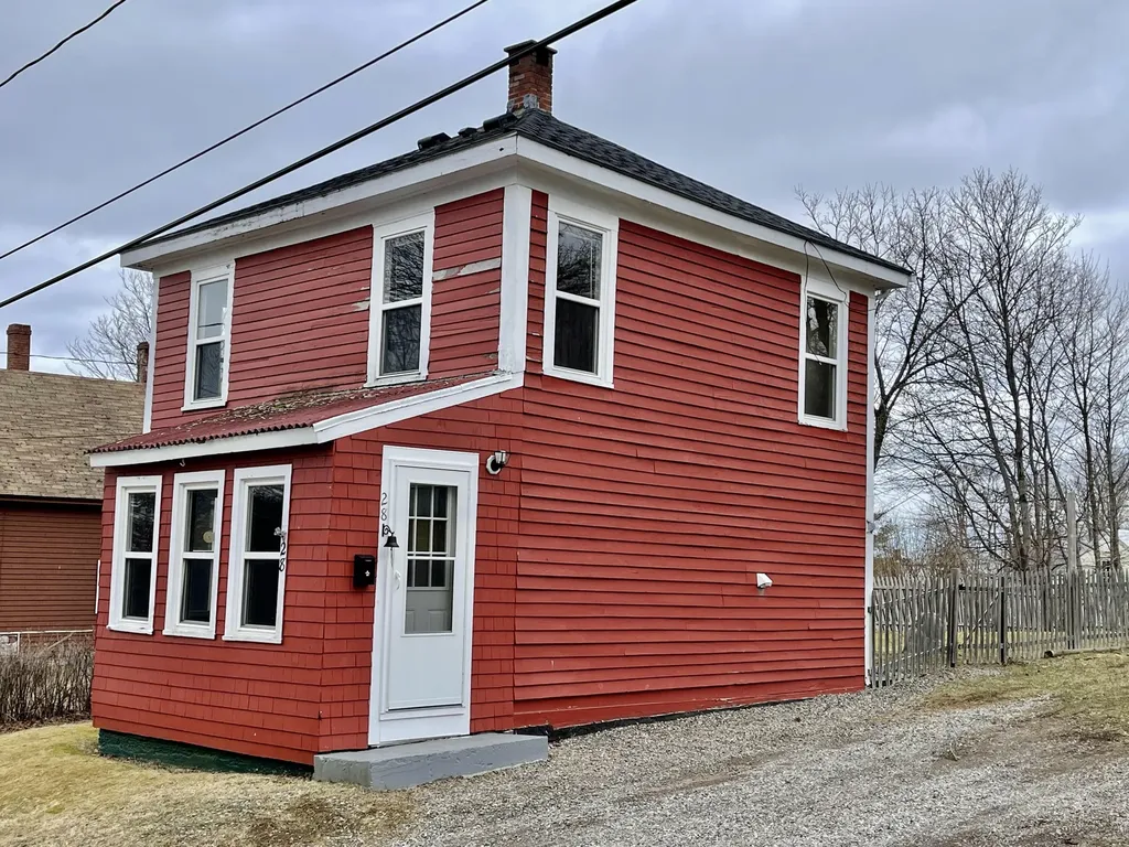 28 Capen Avenue Eastport ME 04631