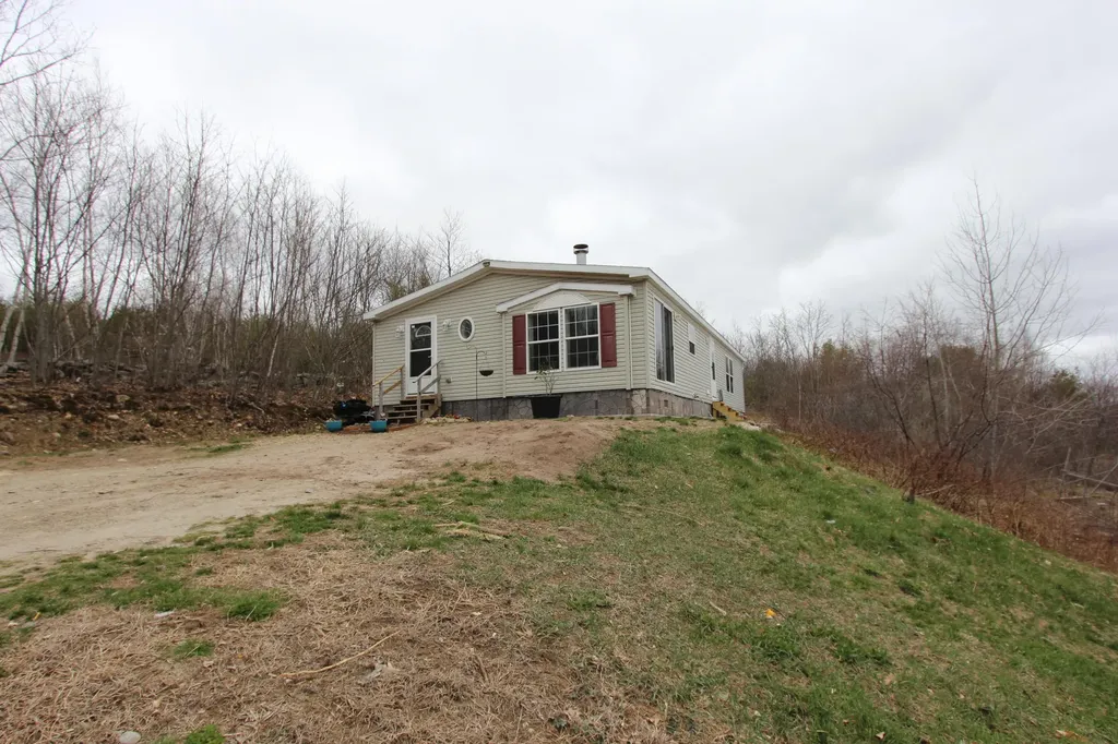 311 Palmer Road Pittston ME 04345