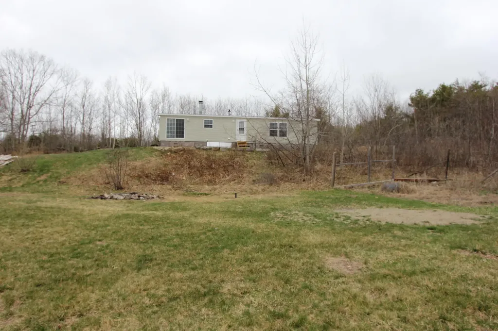 311 Palmer Road Pittston ME 04345