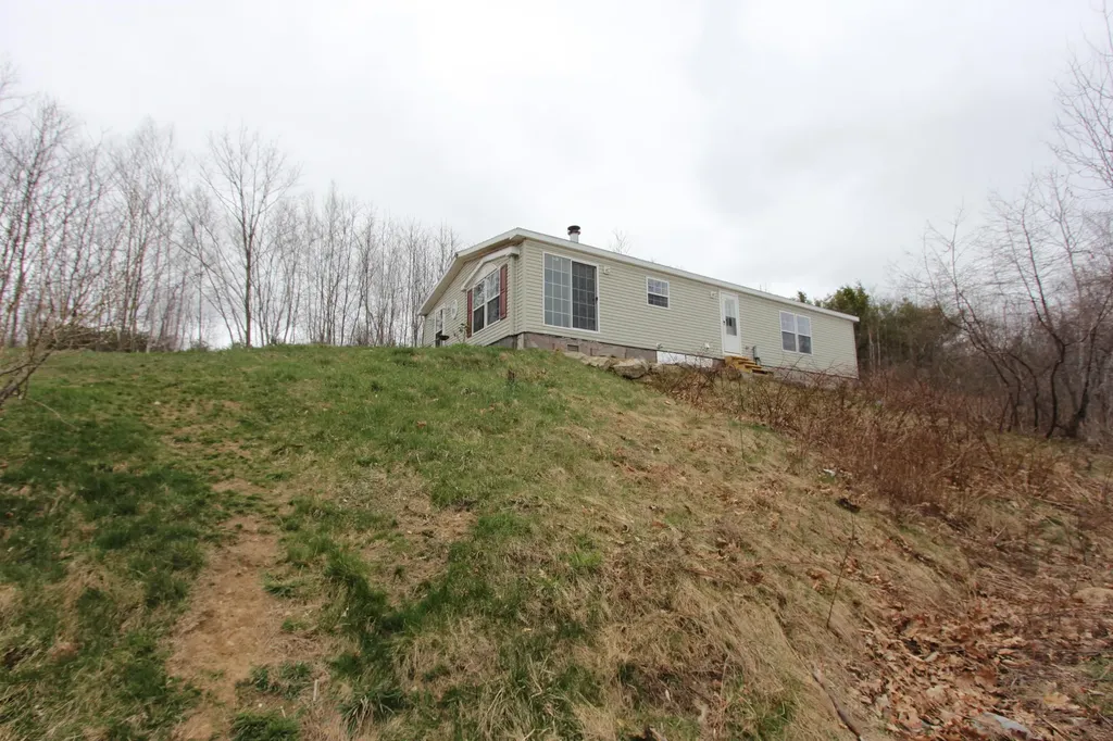 311 Palmer Road Pittston ME 04345