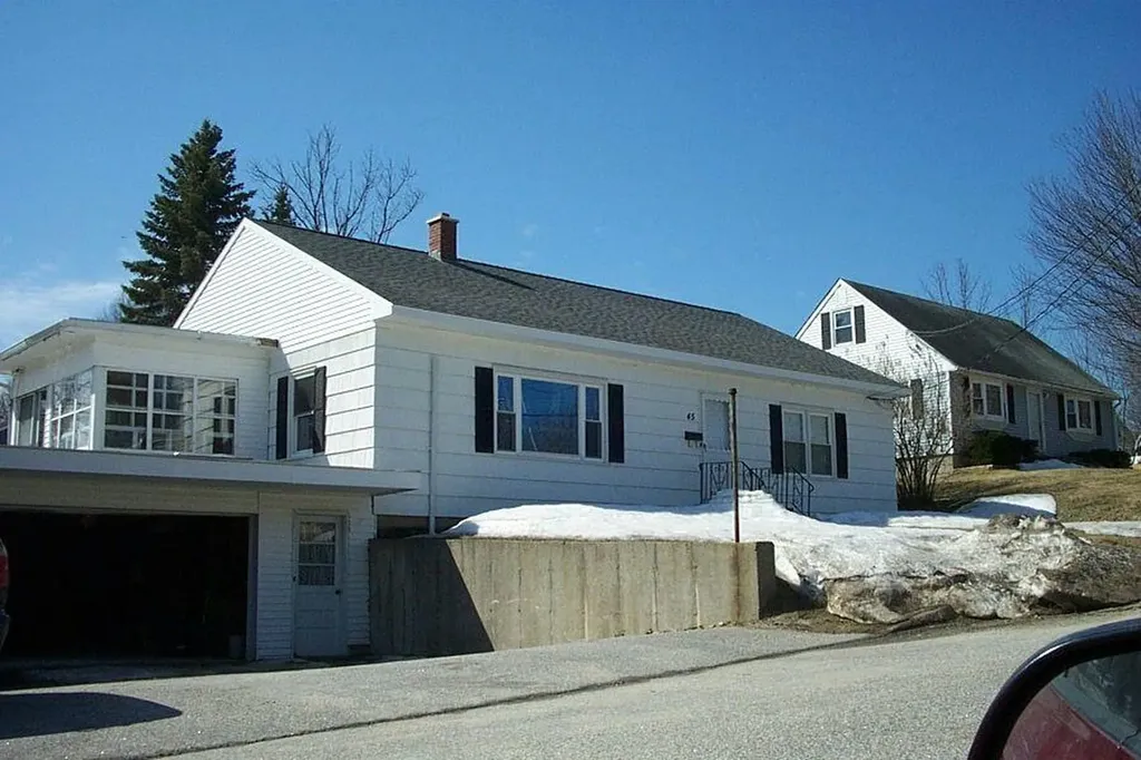 45 Lucille Street Auburn ME 04210