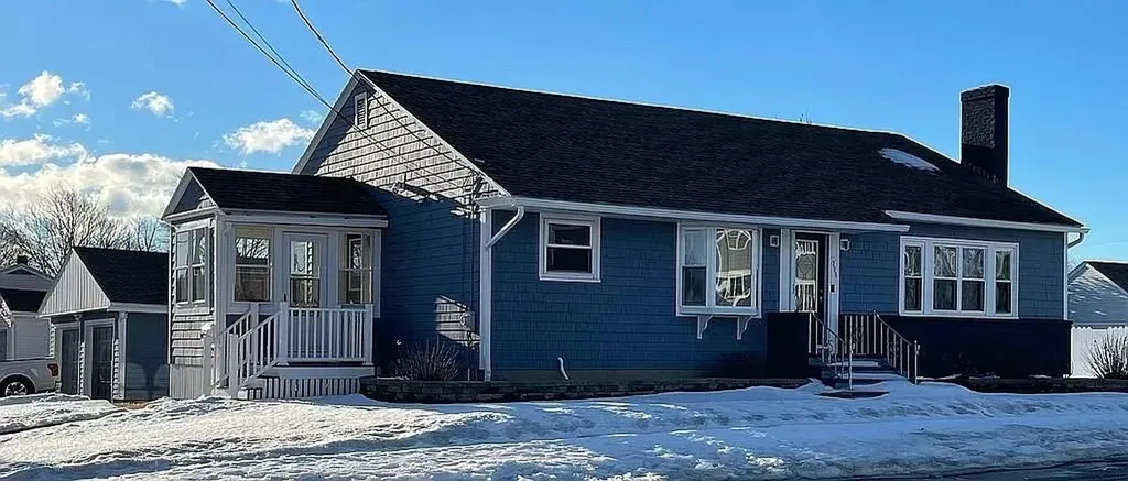 235 Hill Street Biddeford ME 04005