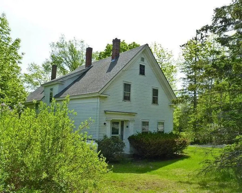 264 Surry Road Ellsworth ME 04605