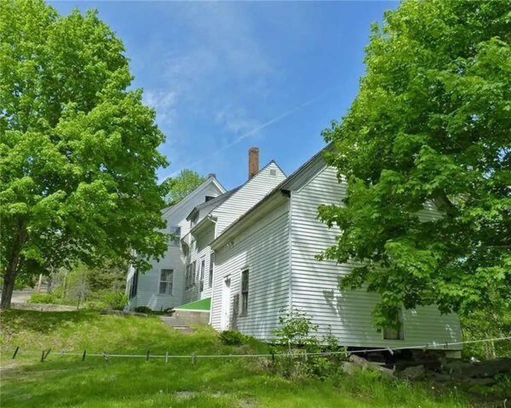 264 Surry Road Ellsworth ME 04605