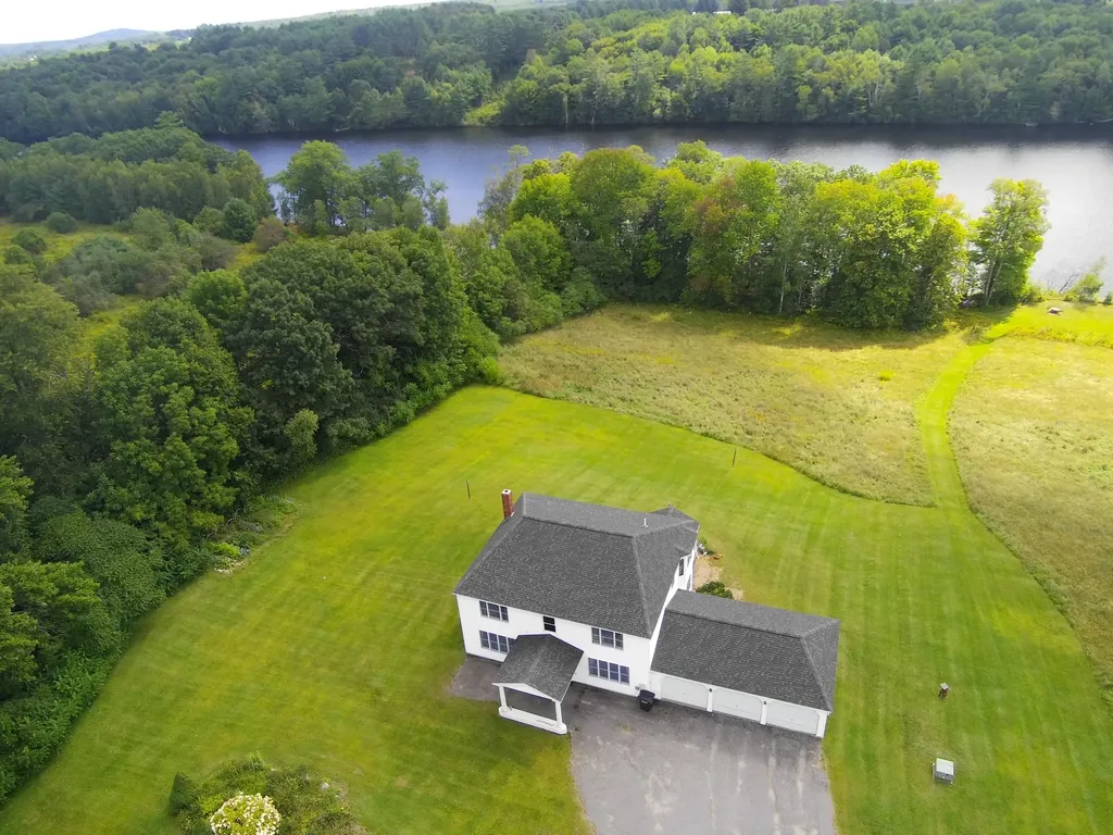 184 Norridgewock Avenue Skowhegan ME 04976
