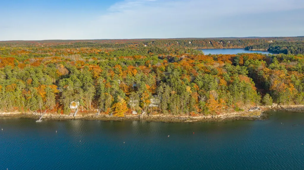 12 Steamboat Landing West Bath ME 04530