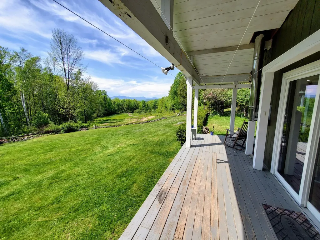 48 Parlin Hill Road New Vineyard ME 04956