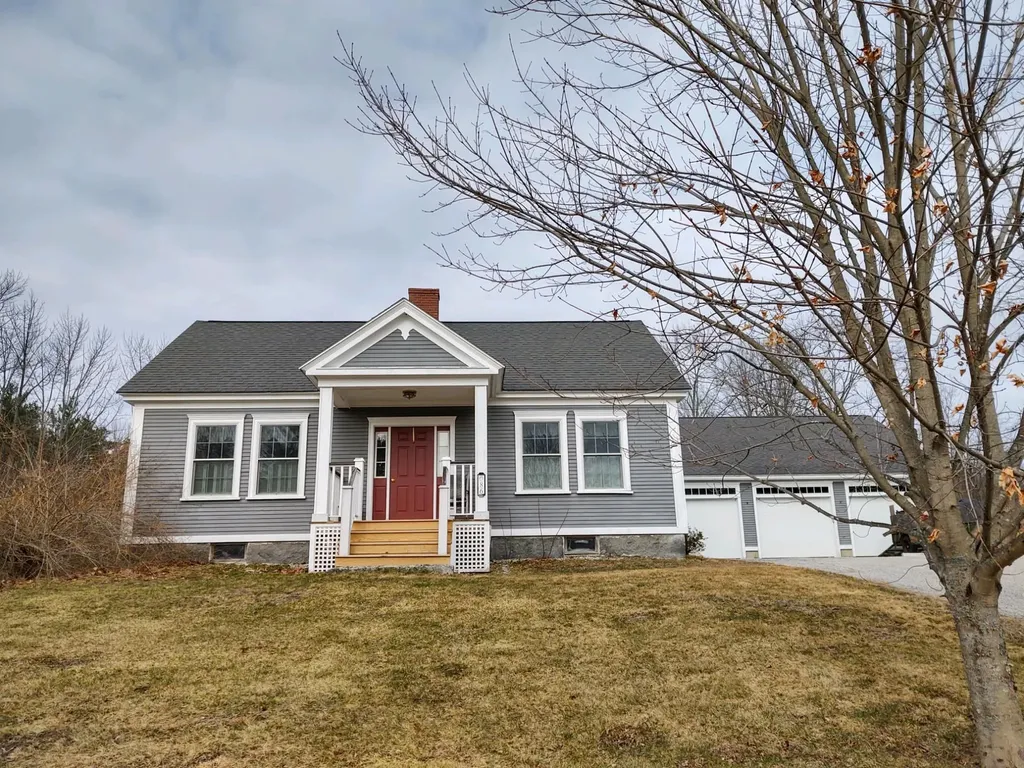 86 Skillings Corner Road Auburn ME 04210
