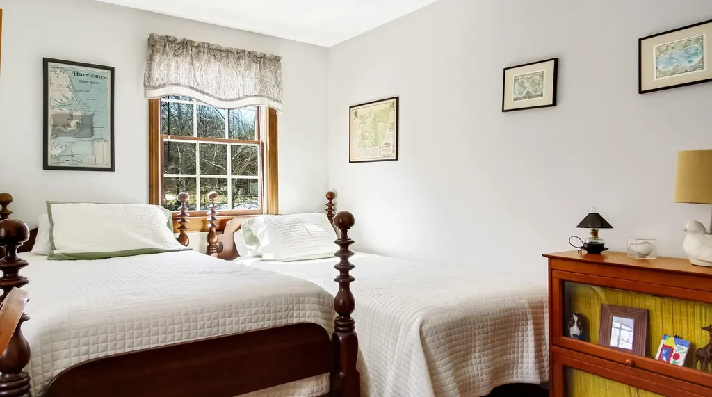 1690 Hallowell Road Litchfield ME 04350