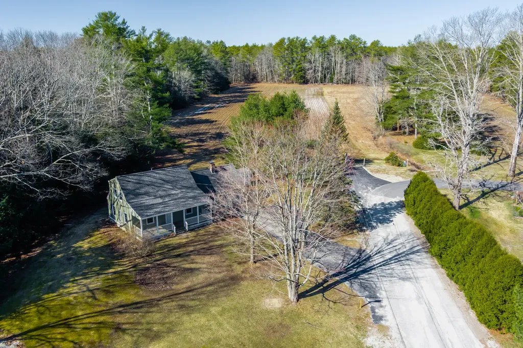 40 Tibbetts Lane Lyman ME 04002