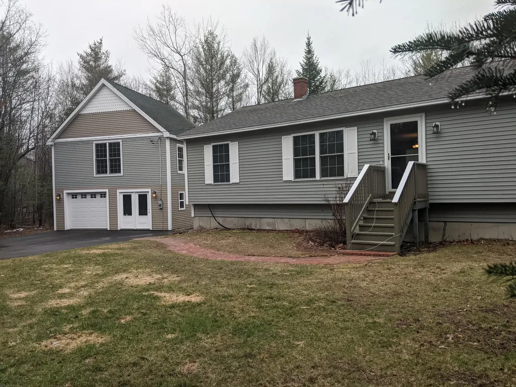 5 Paxton Drive Standish ME 04084
