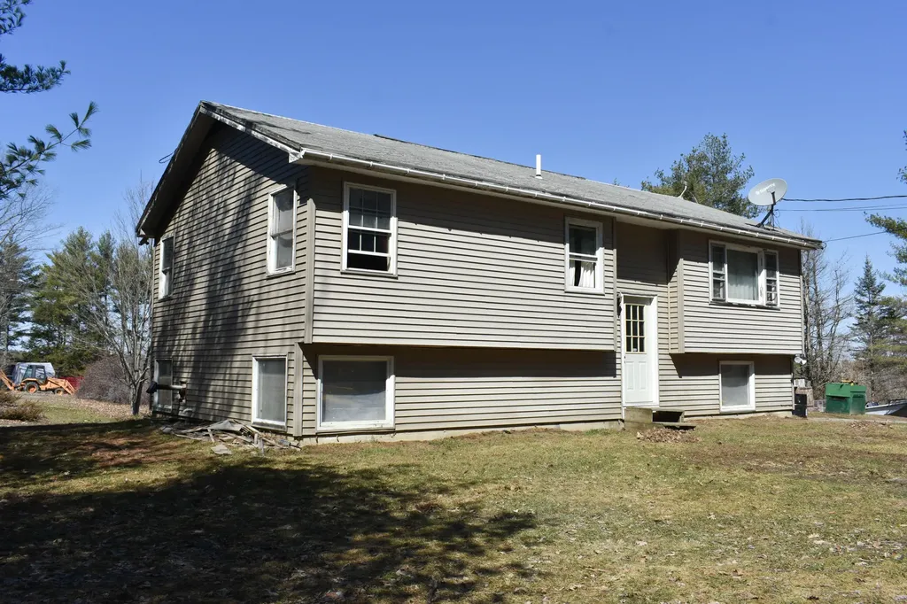 411 Crowley Road Sabattus ME 04280
