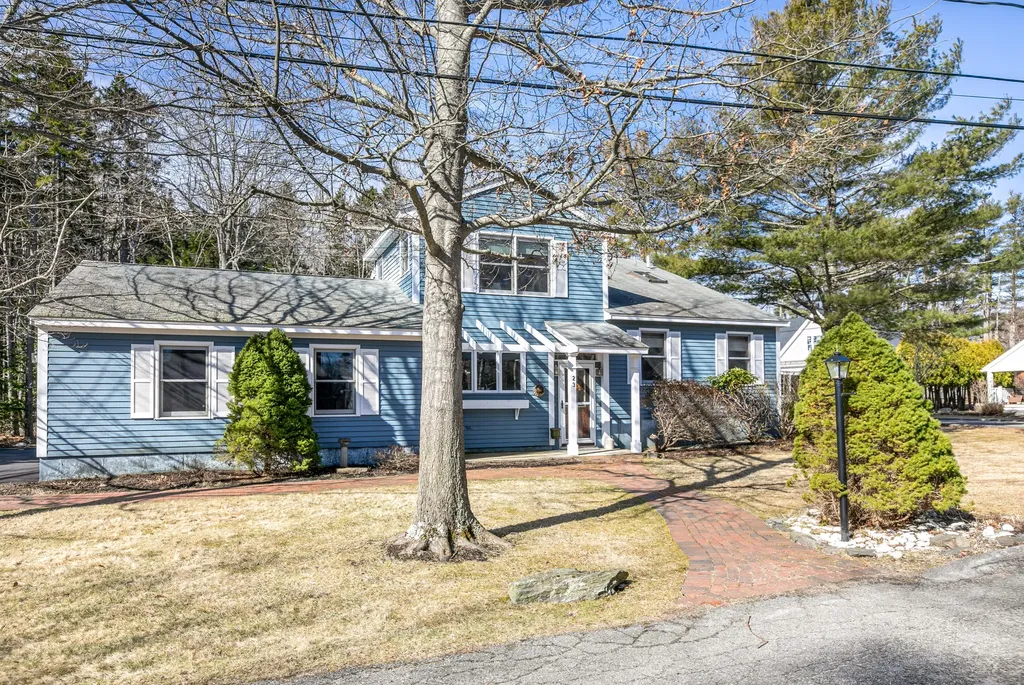 23 Forest Street Scarborough ME 04074