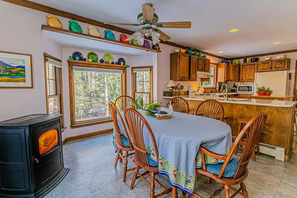 133 Highland Avenue Farmington ME 04938