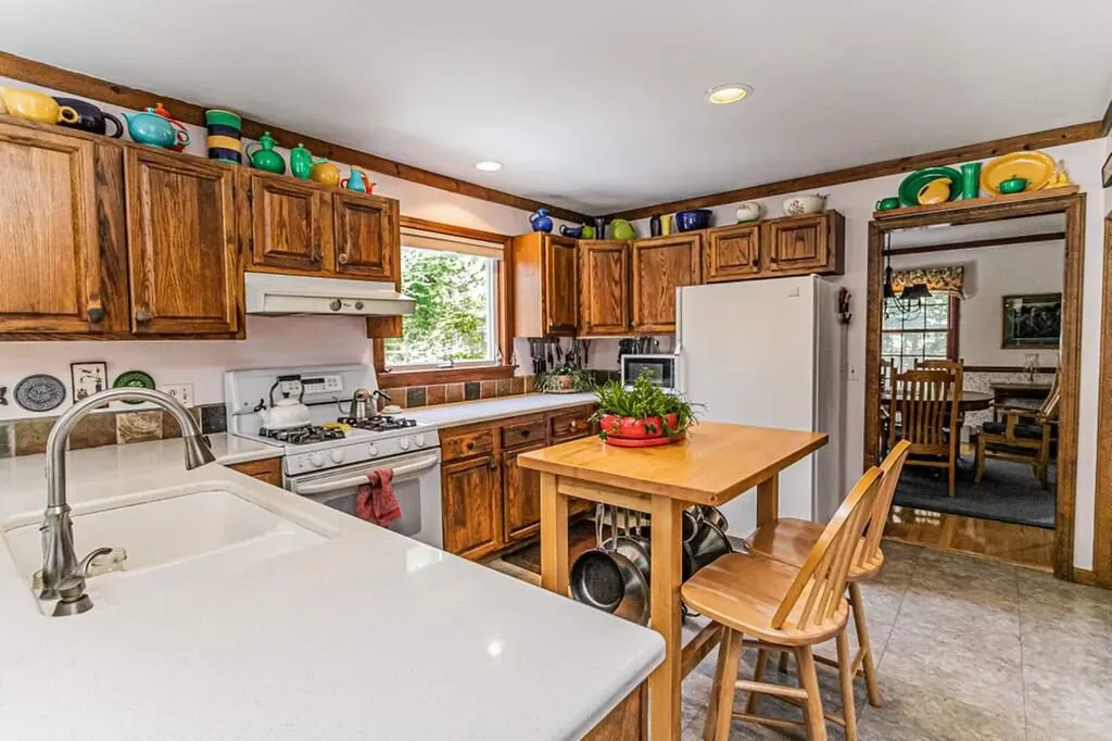 133 Highland Avenue Farmington ME 04938