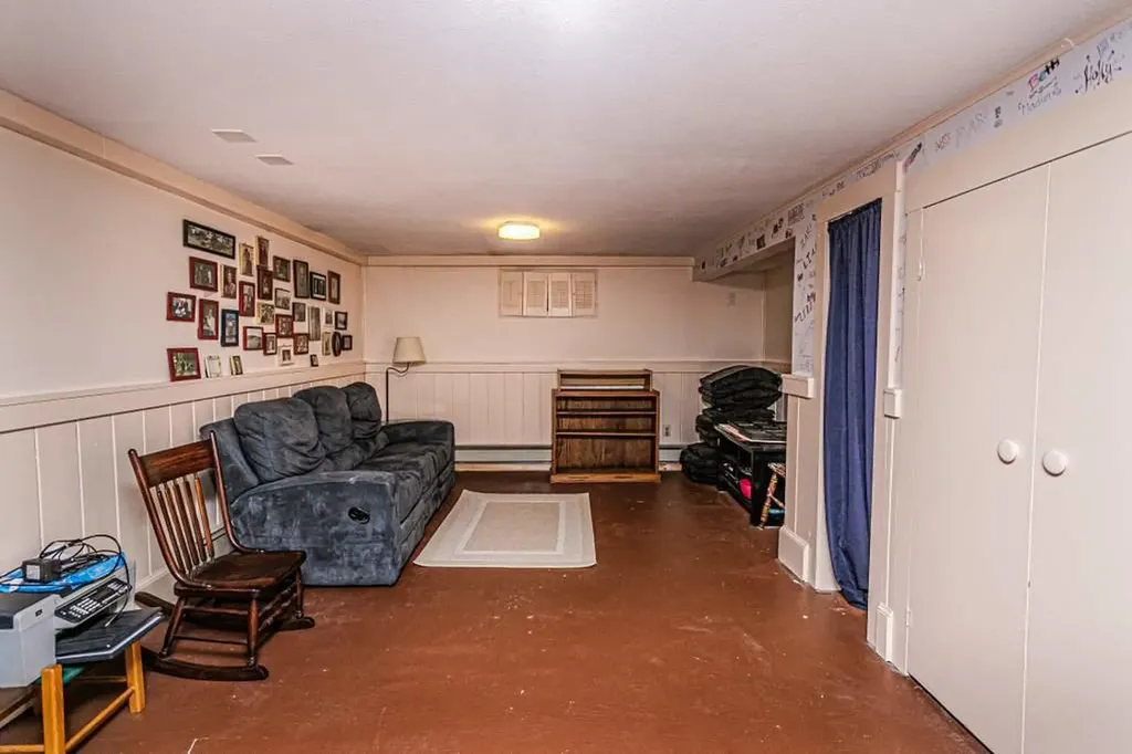 133 Highland Avenue Farmington ME 04938