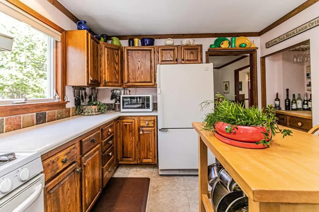 133 Highland Avenue Farmington ME 04938