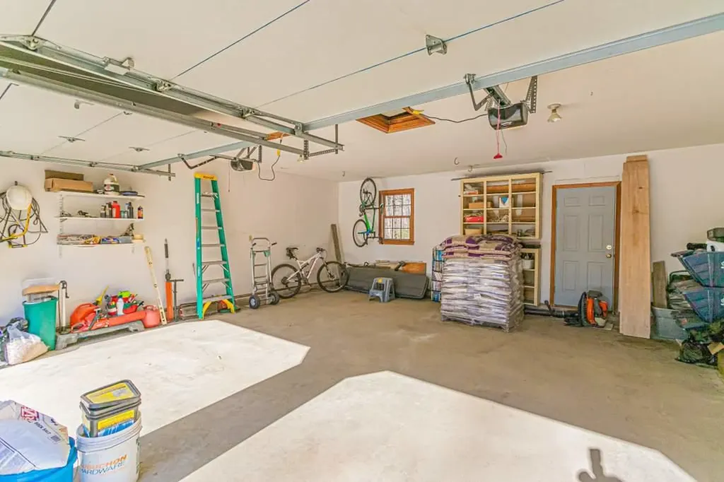 133 Highland Avenue Farmington ME 04938