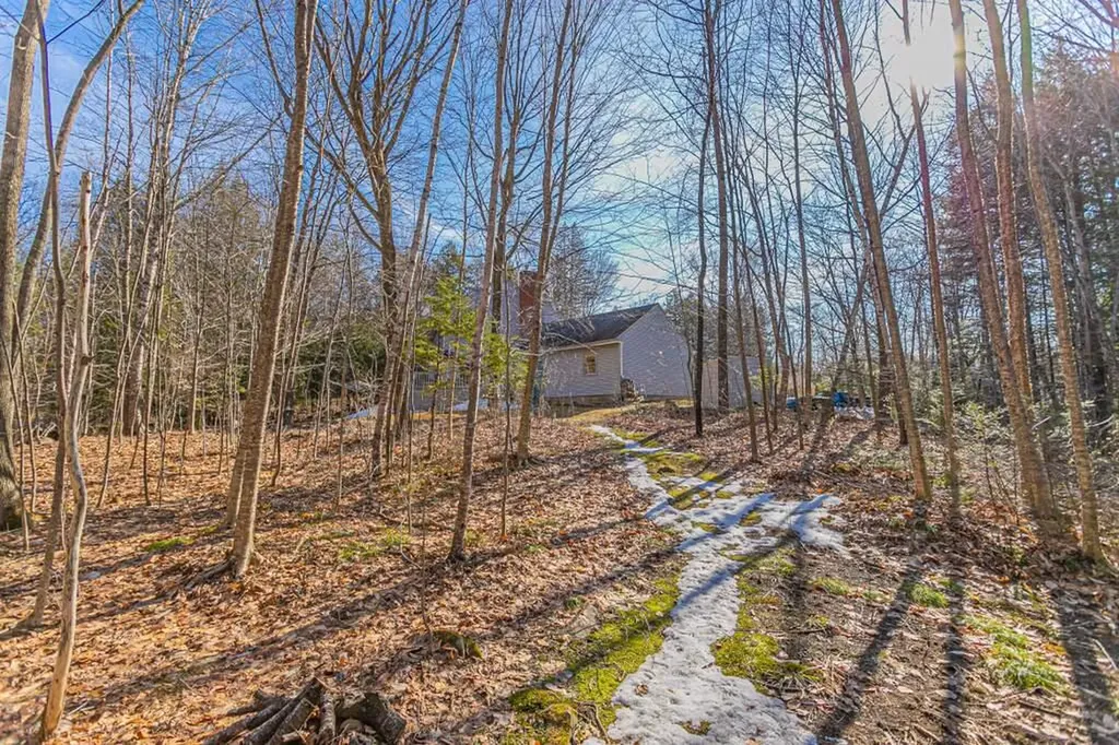133 Highland Avenue Farmington ME 04938