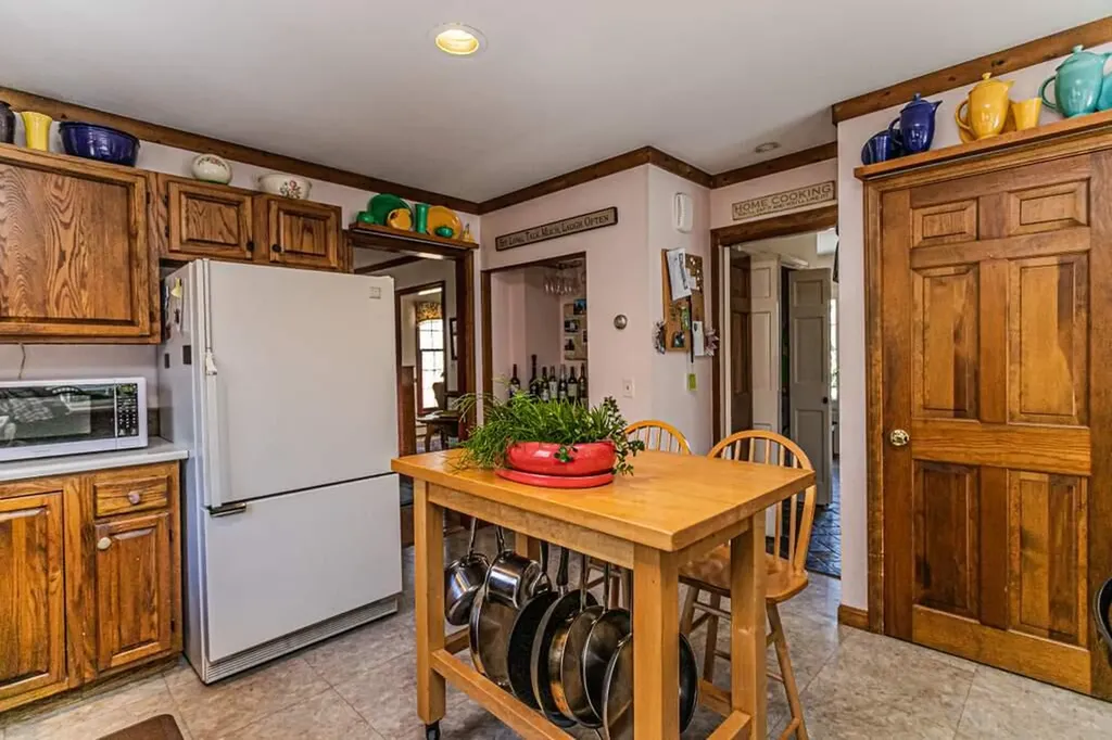 133 Highland Avenue Farmington ME 04938