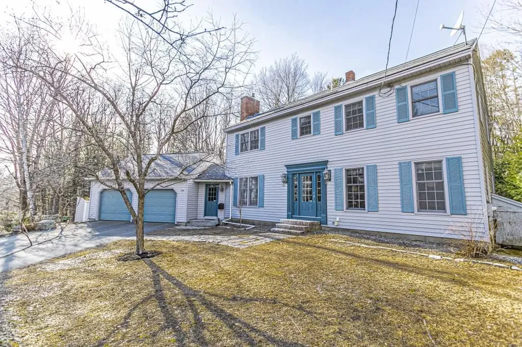 133 Highland Avenue Farmington ME 04938