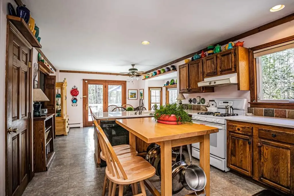 133 Highland Avenue Farmington ME 04938