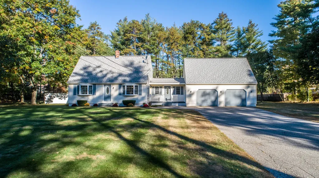 25 Thomas Avenue Berwick ME 03901