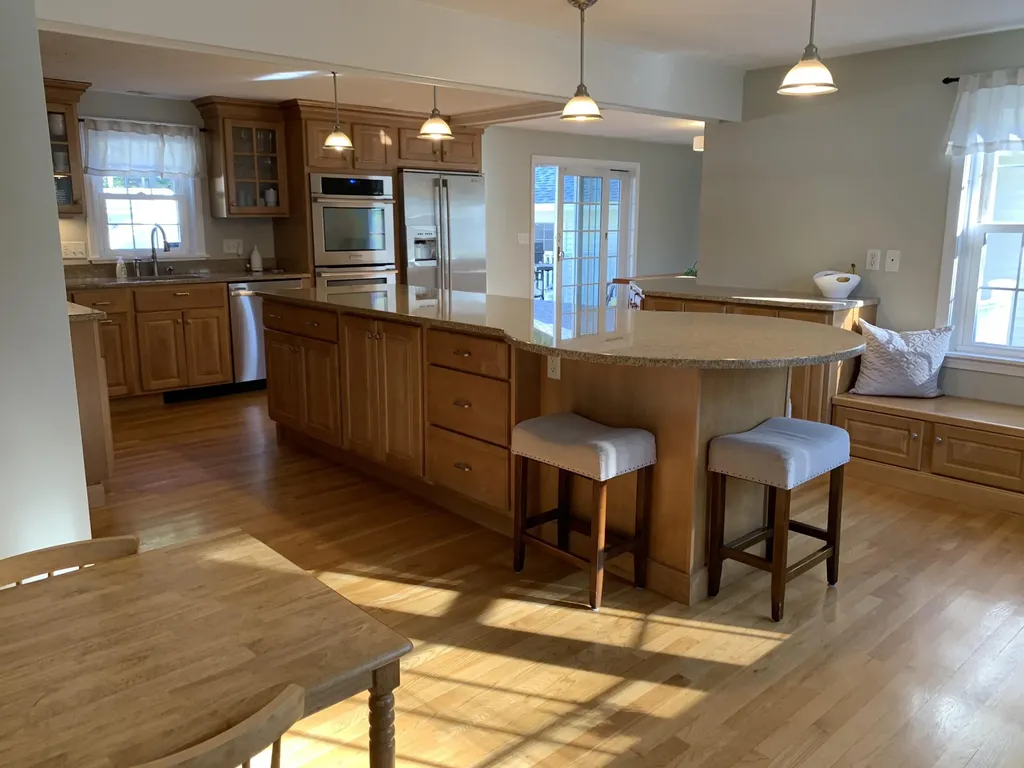 25 Thomas Avenue Berwick ME 03901
