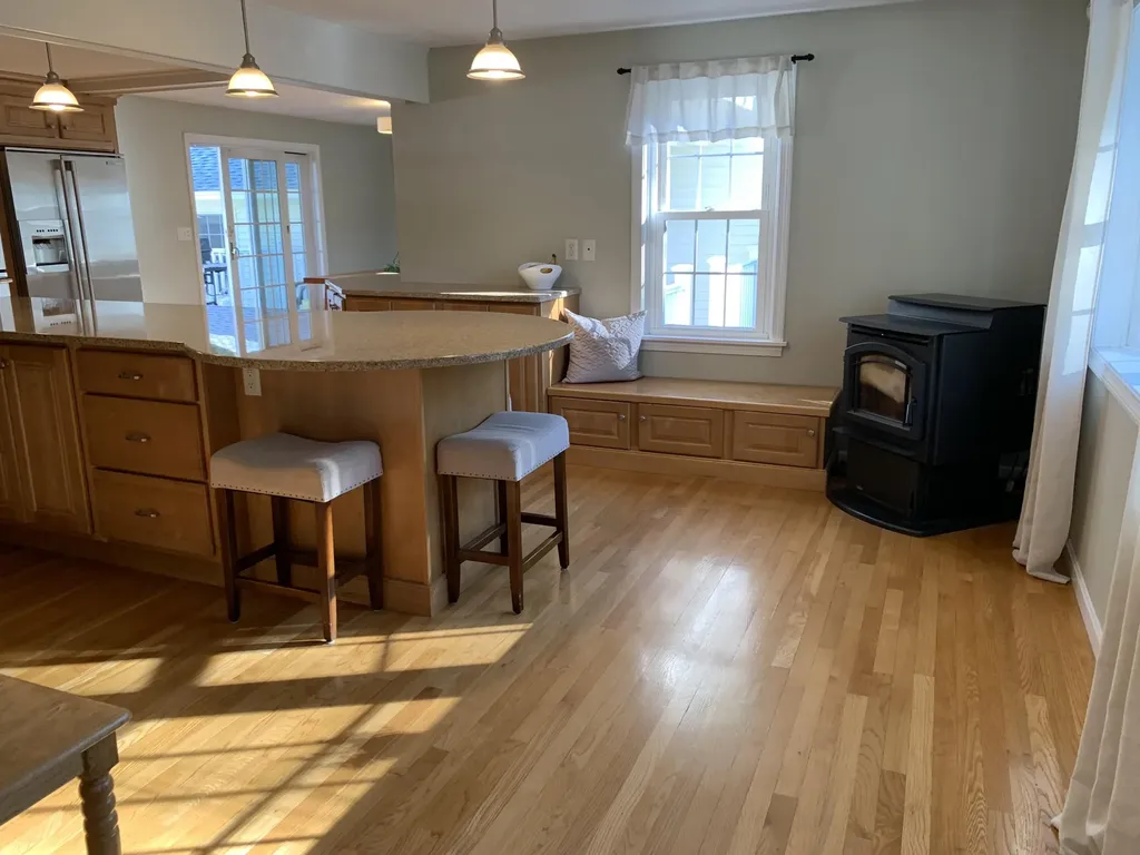 25 Thomas Avenue Berwick ME 03901