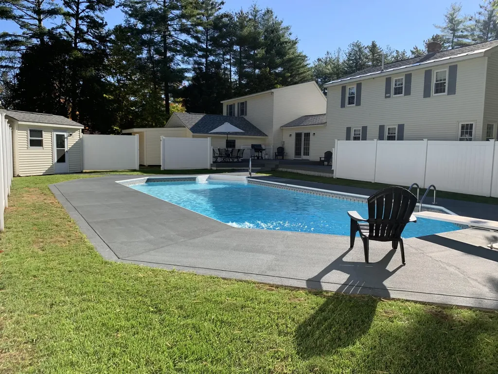 25 Thomas Avenue Berwick ME 03901