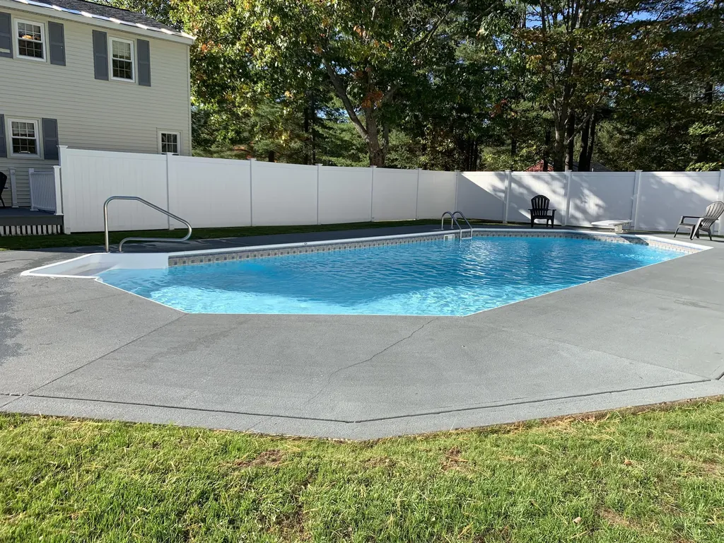 25 Thomas Avenue Berwick ME 03901