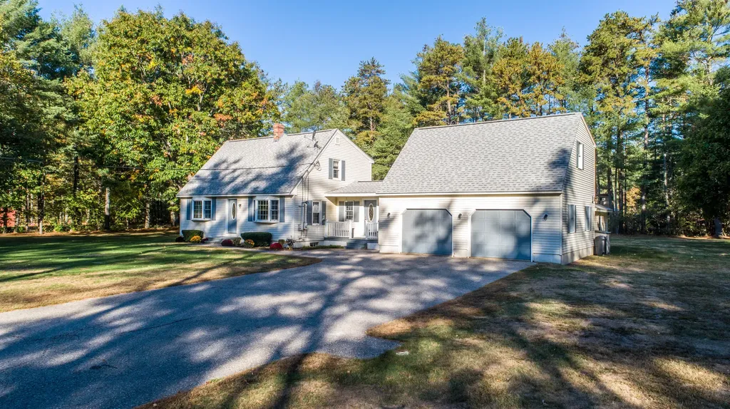25 Thomas Avenue Berwick ME 03901