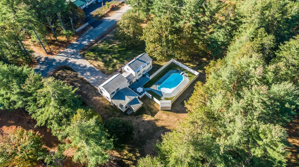 25 Thomas Avenue Berwick ME 03901
