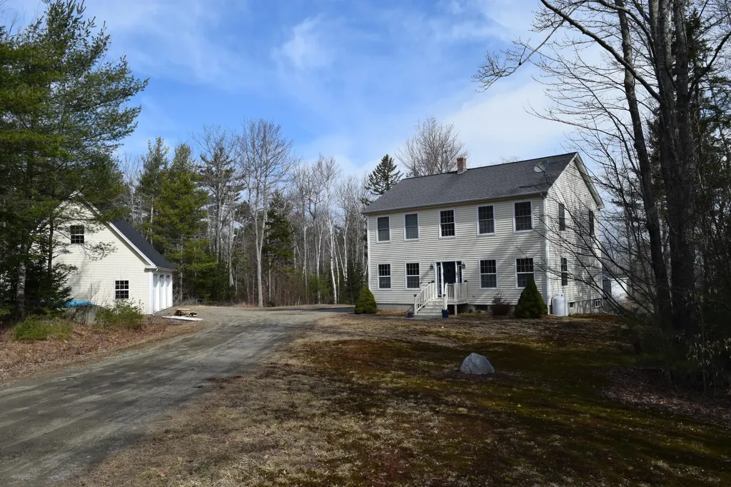 78 Rocky Road Northport ME 04849