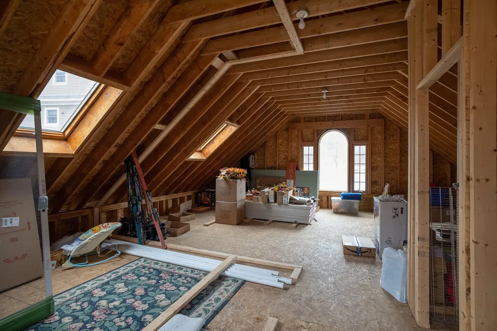 81 Ridge Road York ME 03909