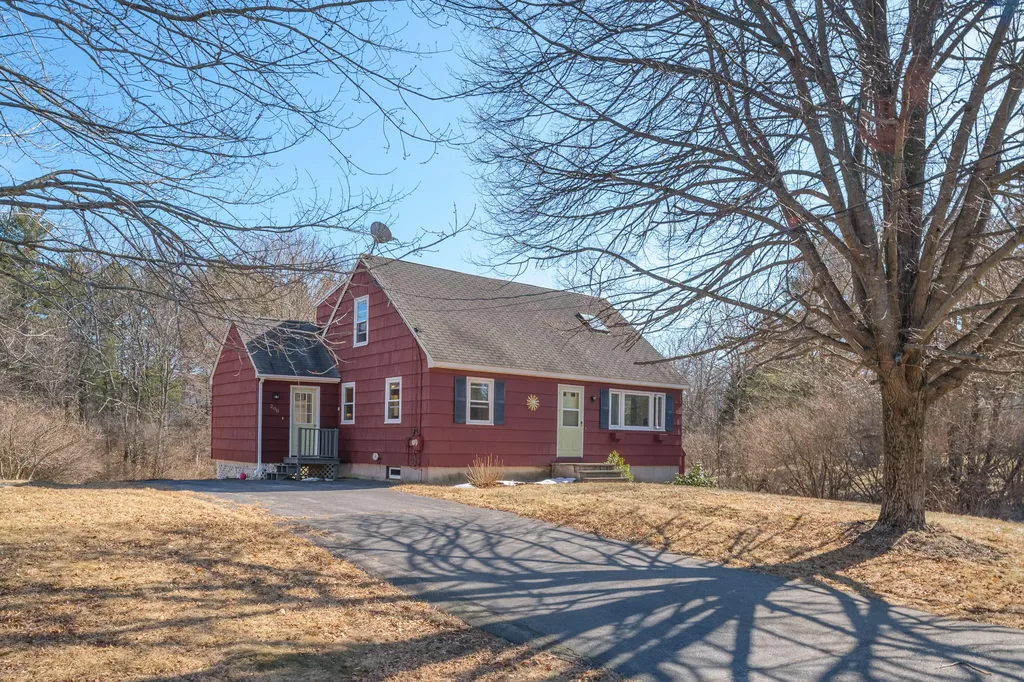 200 Melissa Drive Yarmouth ME 04096