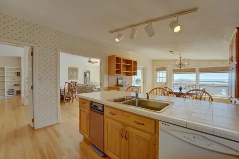 112 Goodwin Road Kittery ME 03905